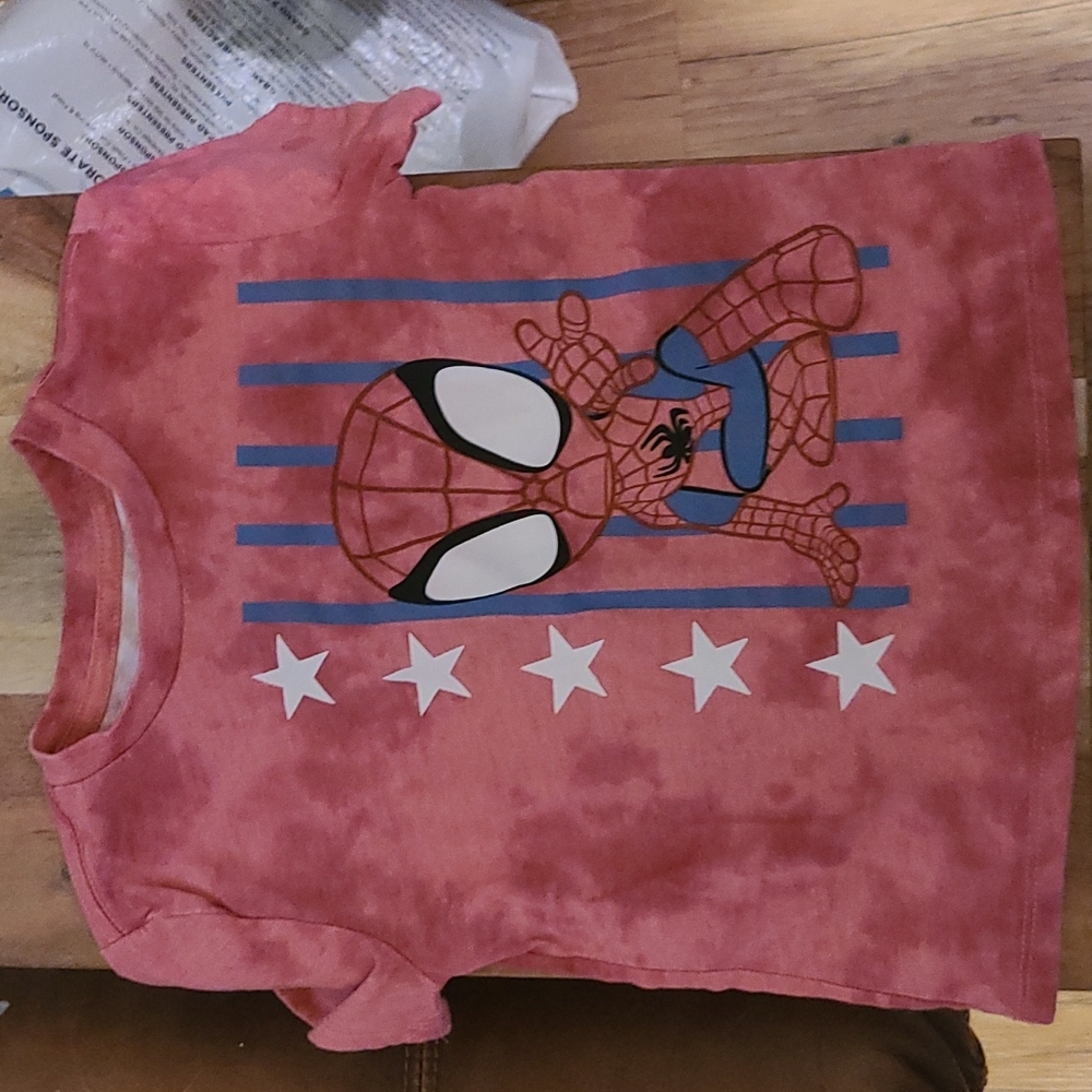 Boys tops